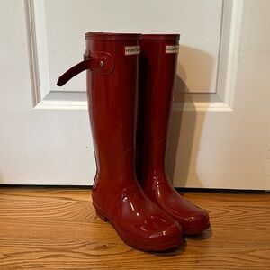 Gloss Candy Apple Red Hunter Boots